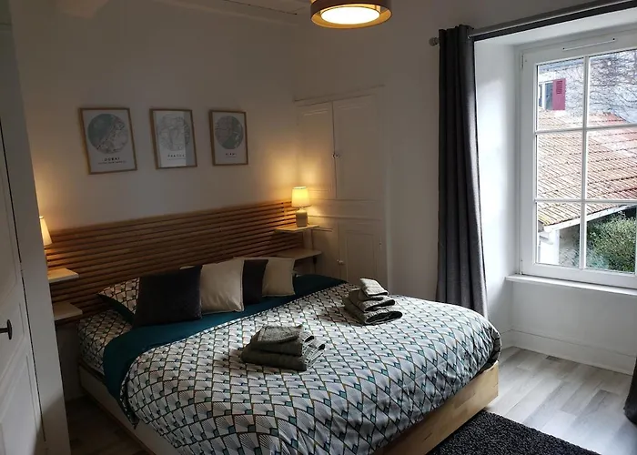 Maison De Charme Ver-sur-Mer